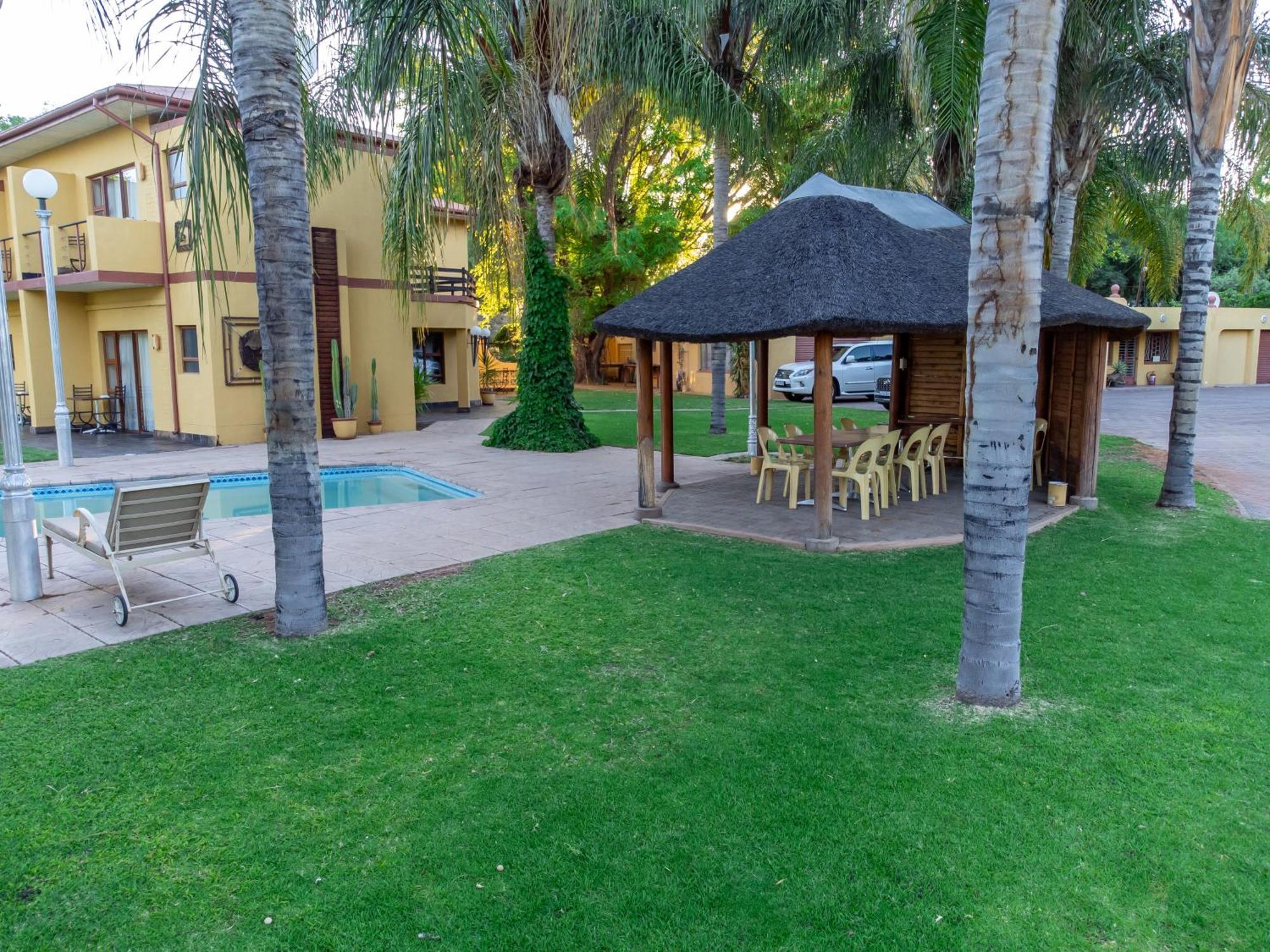 Sunriver Kalahari Lodge Riverside Stay In Upington Buitenkant foto